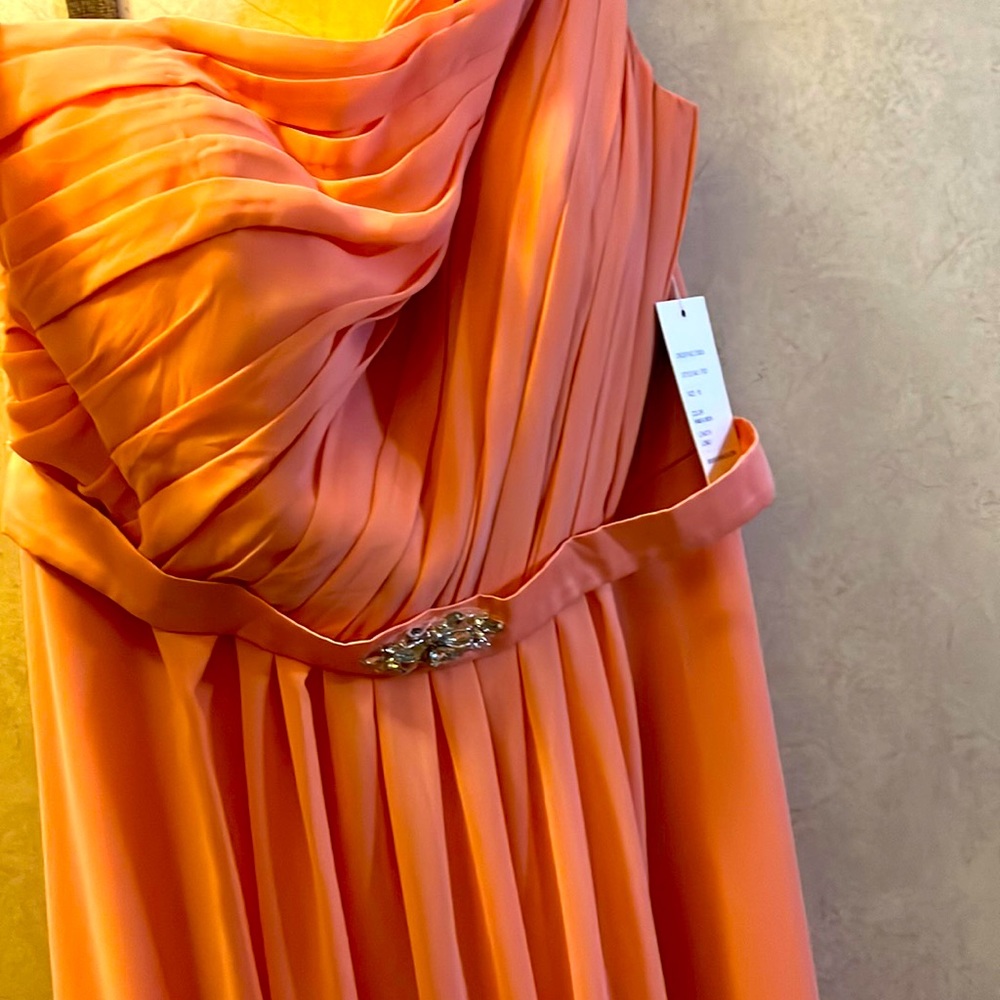 Salmon bridesmaids dress brand new never worn size 16